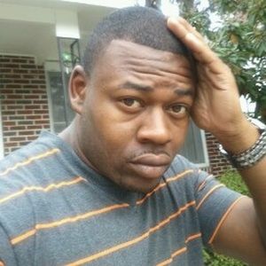 Meet your Posher, Derrick